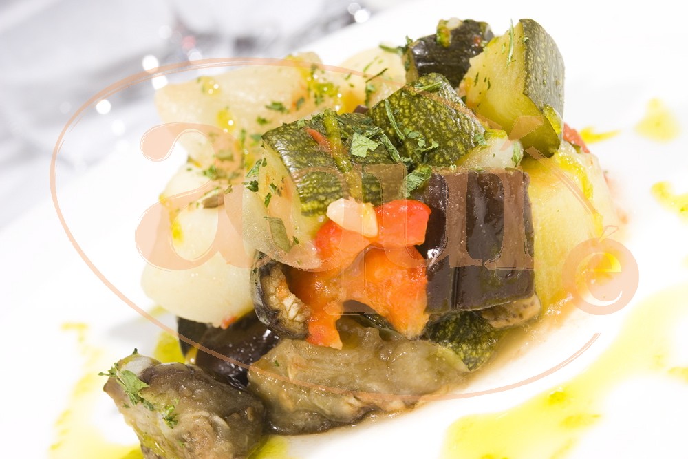 ensalada-templada-de-verduras-asadas-y-patata-241