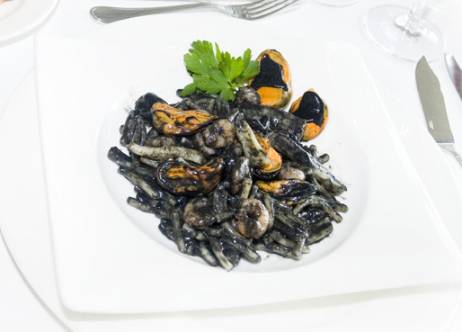 fideos-negros-con-calamares-279