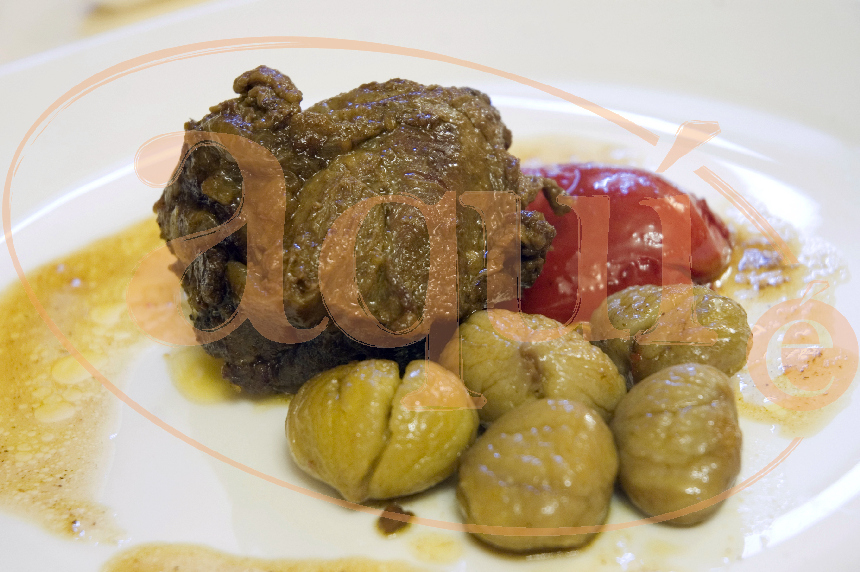 jabali-con-castanas-2985-1