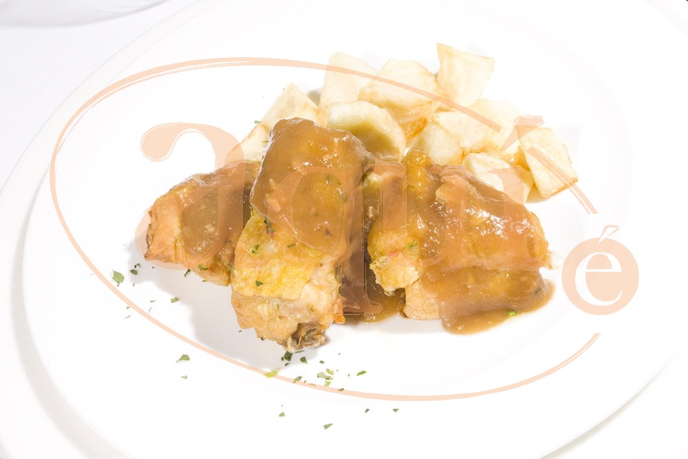 muslos-de-pollo-al-horno-con-patata-518-1