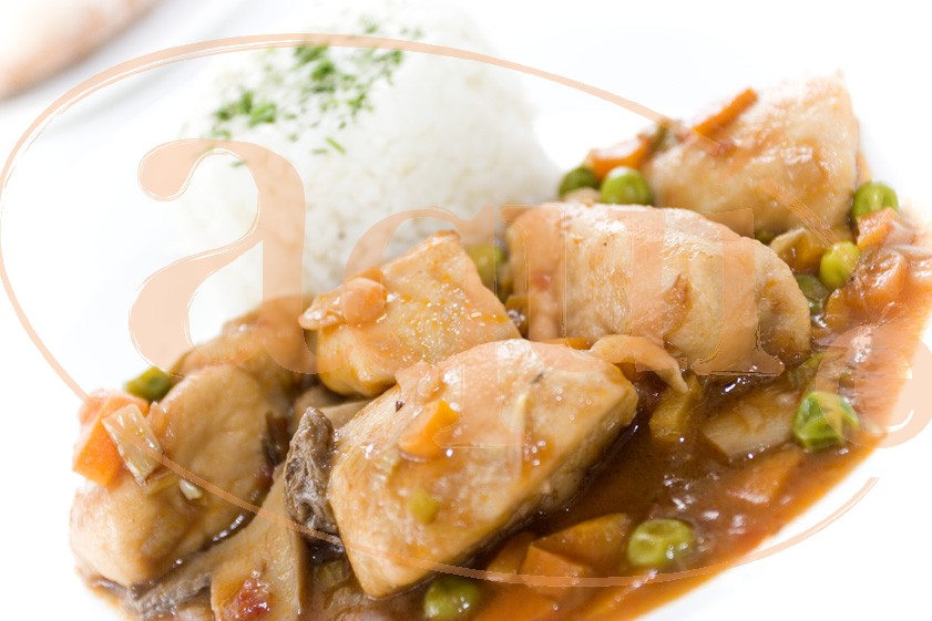 pechuga-de-pollo-con-salsa-espanola-390