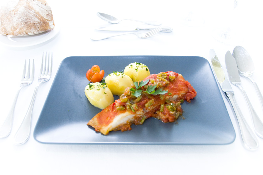 perca-con-tomate-417