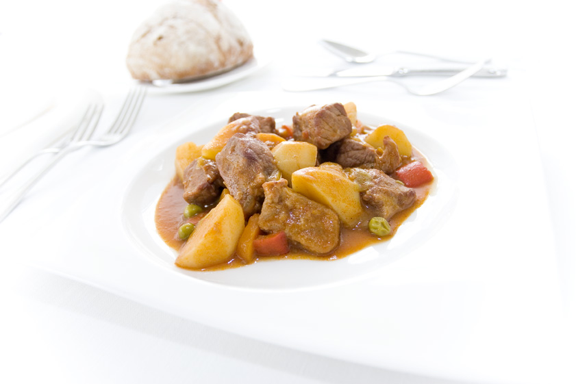 ESTOFADO TERNERA ALA HUNGARA