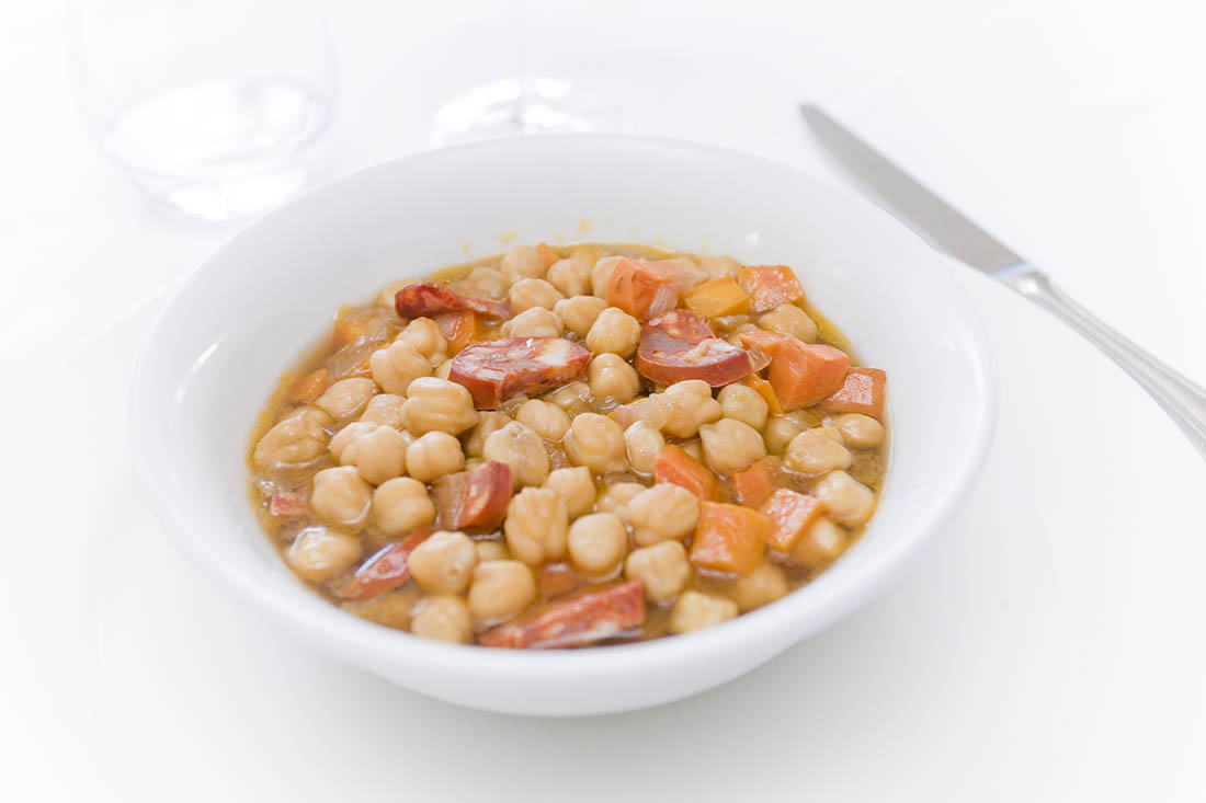 garbanzos con chorizo