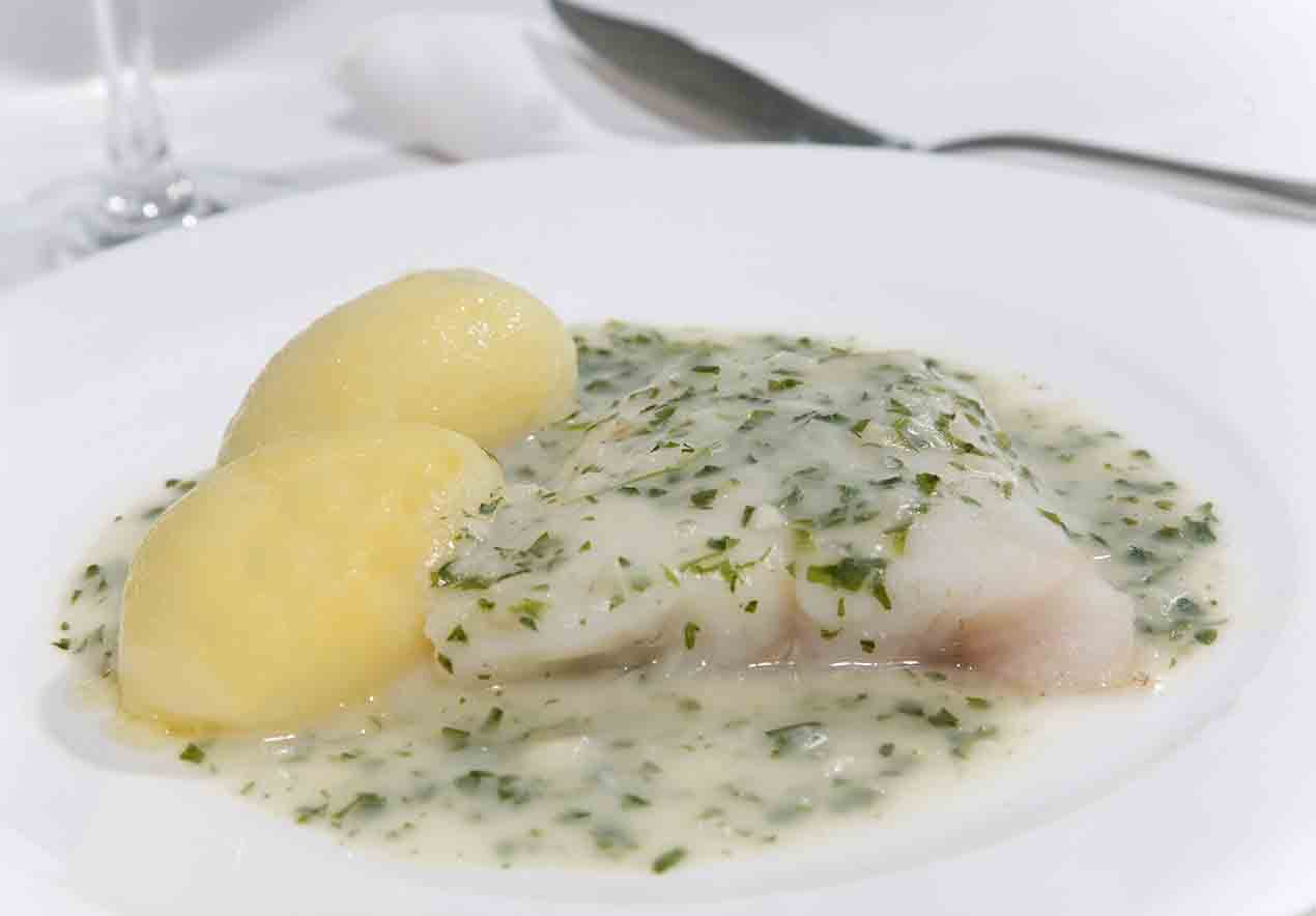 FILETE MERLUZA SALSA VERDE