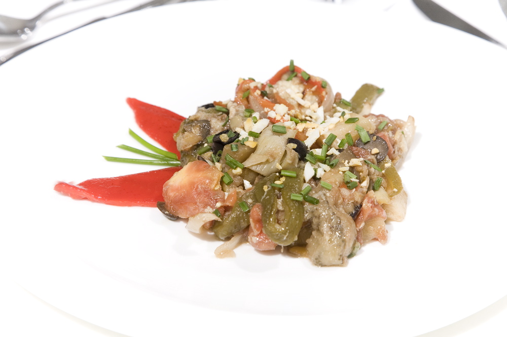 ENSALADA ESCALIBADA ALCACHOFAS