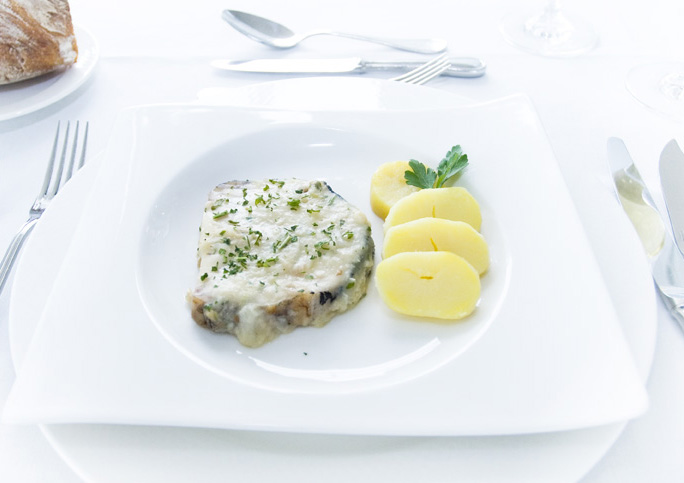 PEZ ESPADA SALSA VERDE