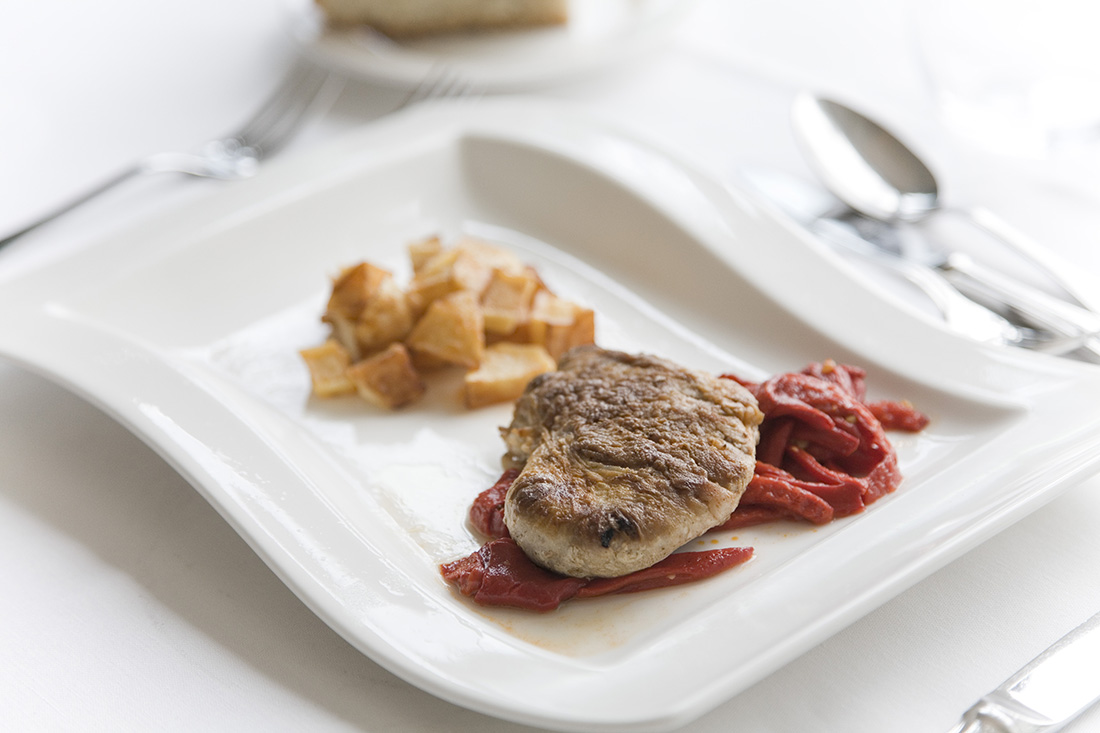 solomillo al vino tostado del ribeiro con patatas